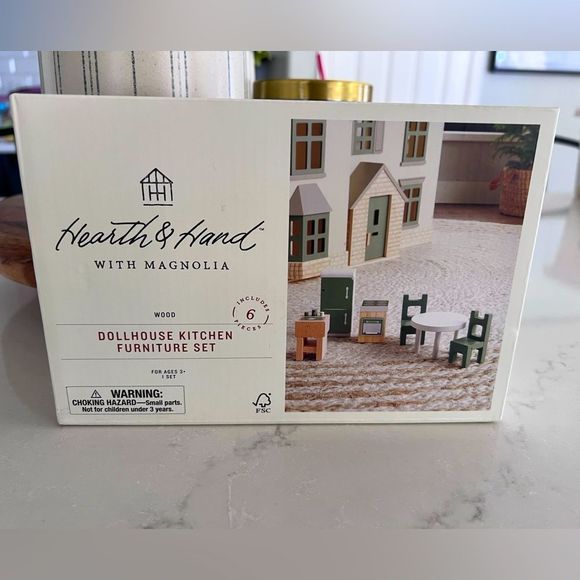 Hearth & Hand Toys Hearth Hand With Magnolia Dollhouse 6 Piece